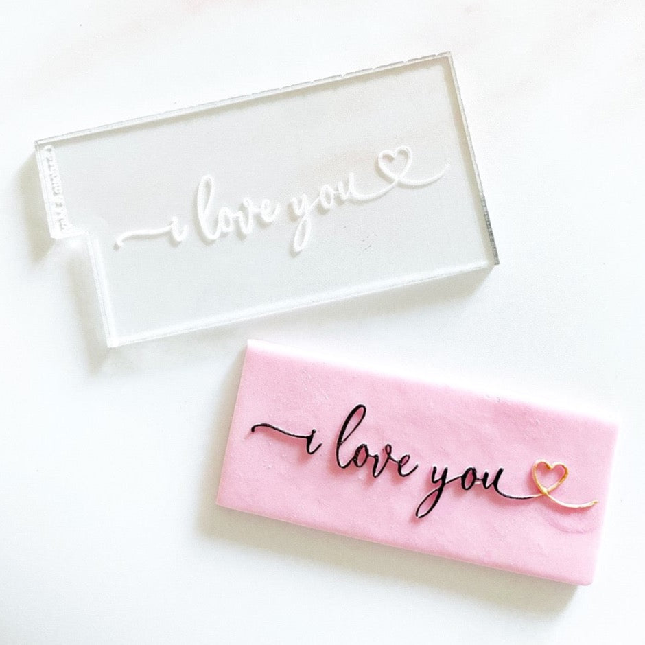 Valentines Reverse Embosser - 'I love you' with heart