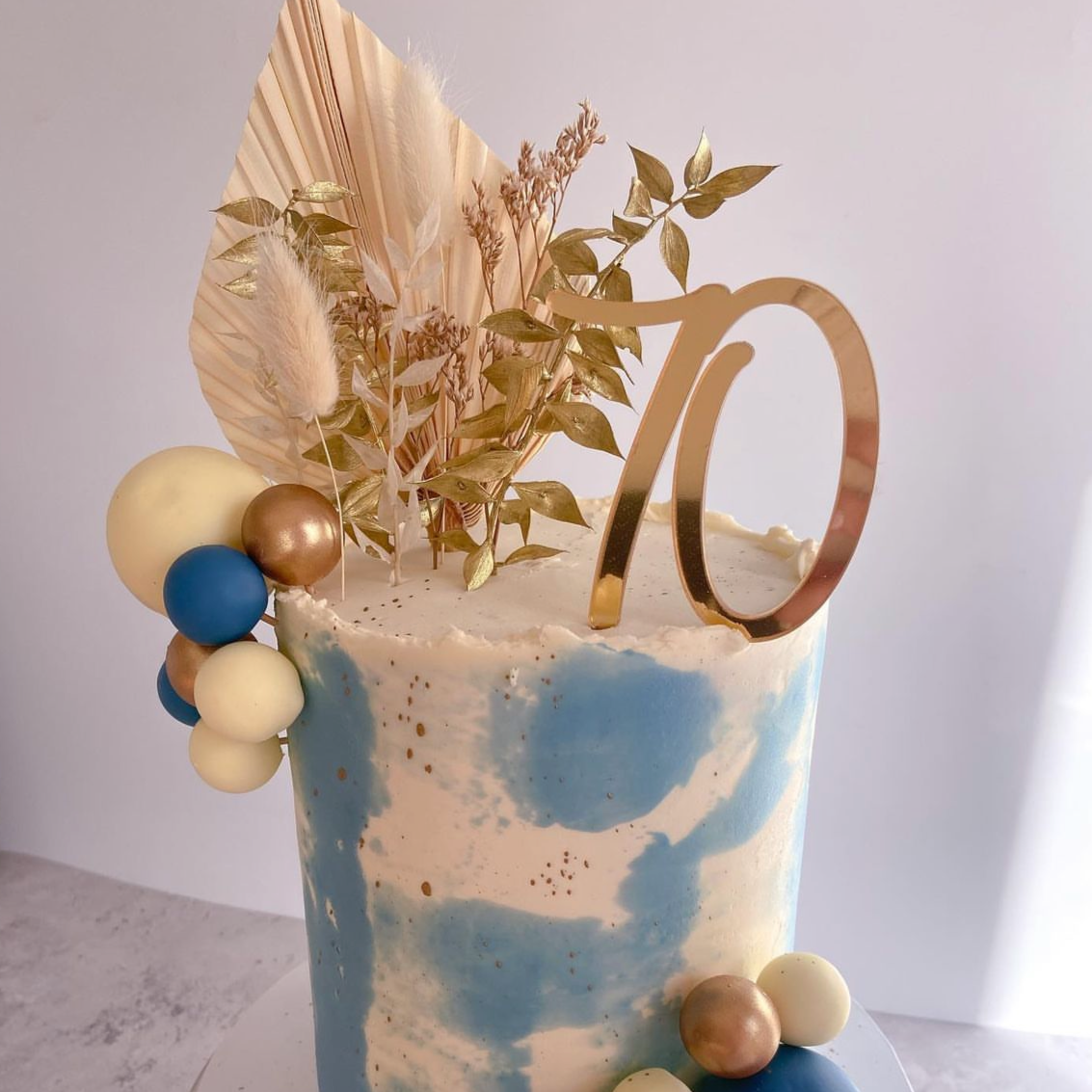 Acrylic Cake Topper - Curly Age