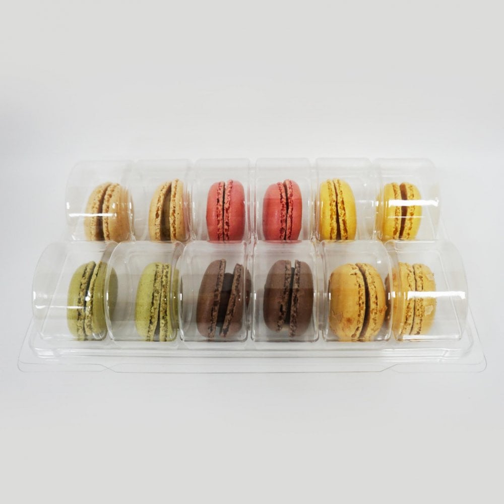 Clear Macaron Clamshell Box - Holds 10