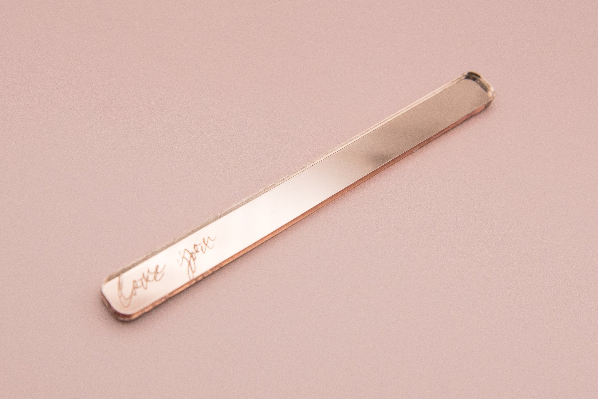 'Love You' Cakesicle Sticks